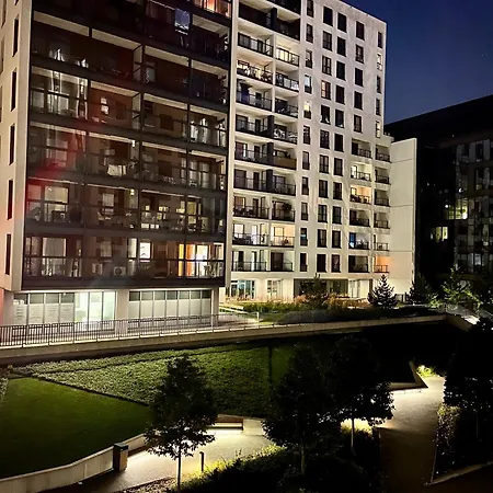 Apartman Night Grzybowska Varsó